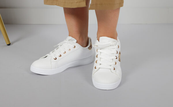 ZAPATILLA SNEAKER BLANCO CON DORADO - Imagen 2